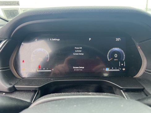 Used 2021 Jeep Grand Cherokee L Laredo w/ Luxury Tech Group I image 8