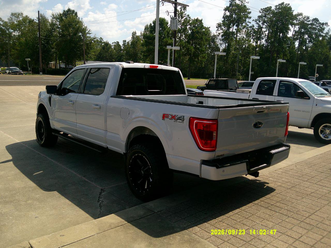 Used 2022 Ford F150 XLT w/ Equipment Group 302A High AWD/4WD image 2