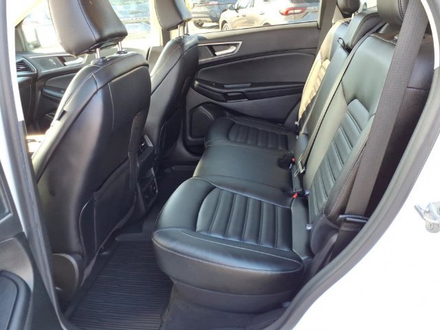 Used 2023 Ford Edge SEL AWD/4WD image 14