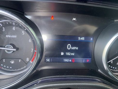 Used 2023 Buick Encore GX Select image 7