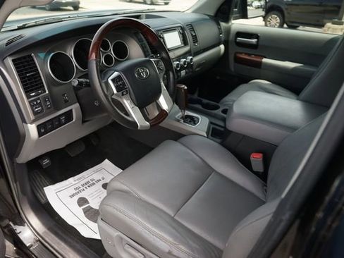 Used 2015 Toyota Sequoia Platinum AWD/4WD image 8