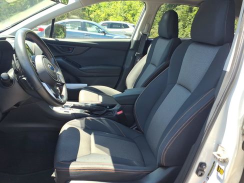 Used 2020 Subaru Crosstrek 2.0i Premium w/ Moonroof Package 2 AWD/4WD image 18