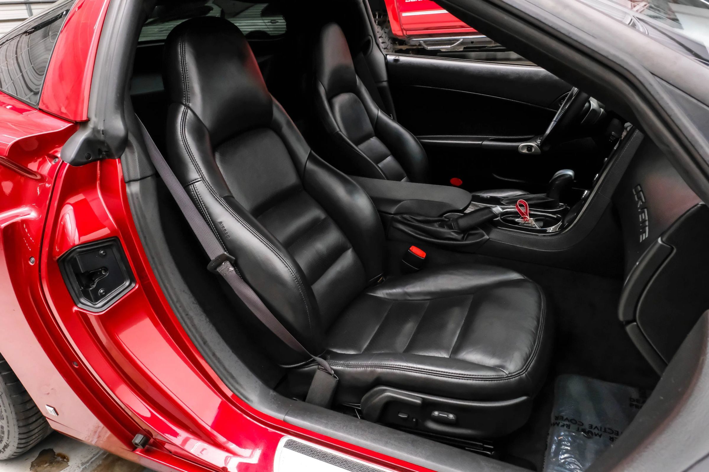 Used 2009 Chevrolet Corvette Coupe w/ Preferred Equipment Group RWD image 34