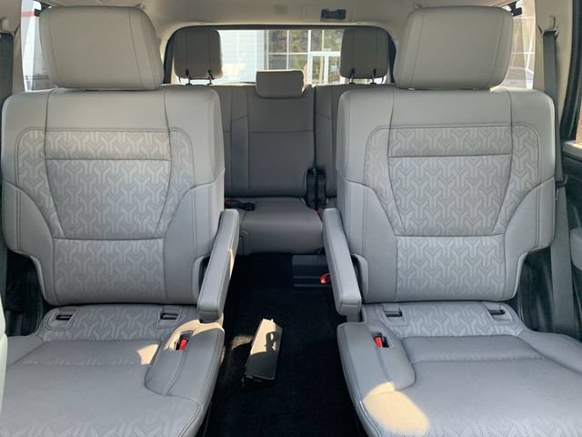 Certified 2024 Toyota Sequoia Limited AWD/4WD image 32