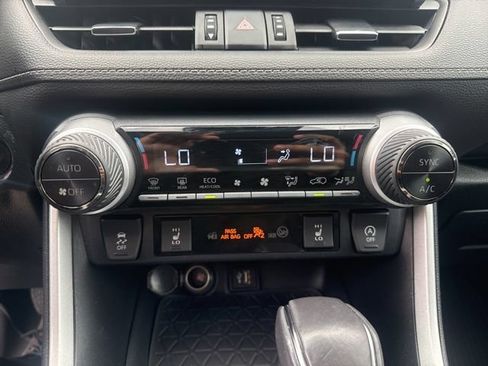 Used 2023 Toyota RAV4 XLE Premium FWD image 32