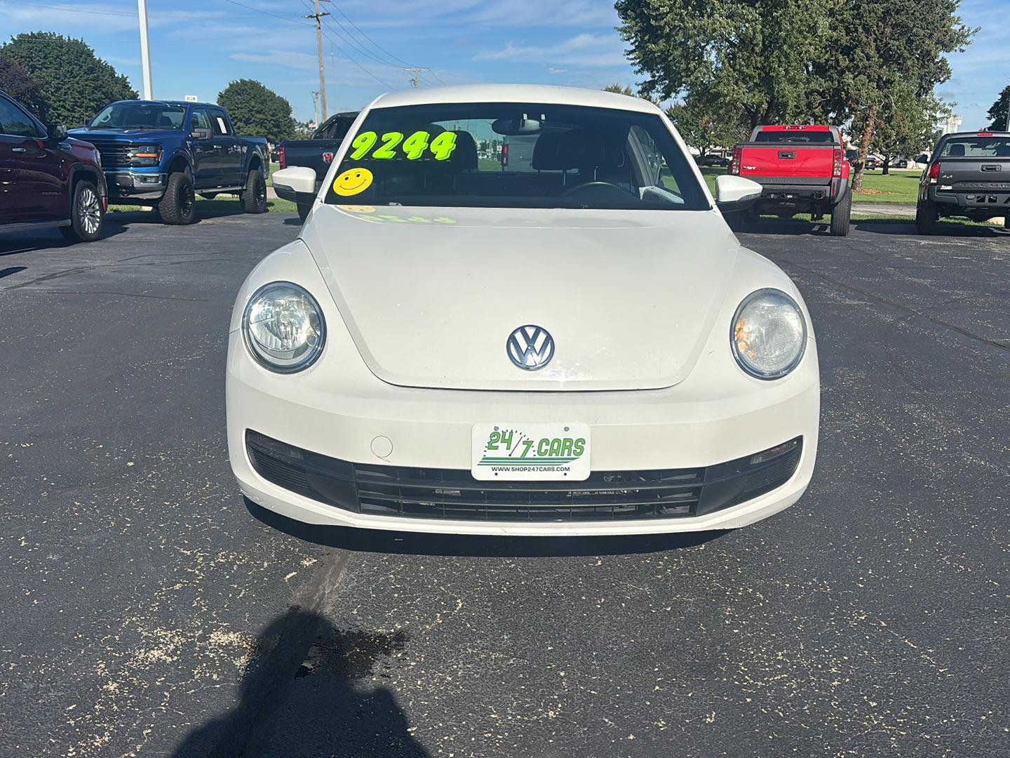 Used 2013 Volkswagen Beetle 2.5 FWD image 2