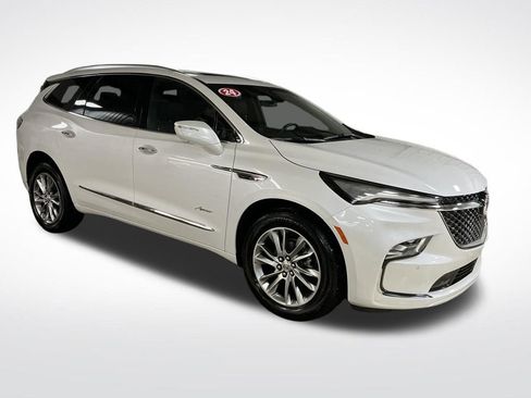 Certified 2024 Buick Enclave Avenir w/ Avenir Technology Package image 8