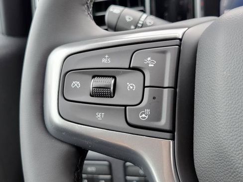 New 2026 Chevrolet Silverado 1500 LT w/ LPO, Dark Essentials Package AWD/4WD image 15