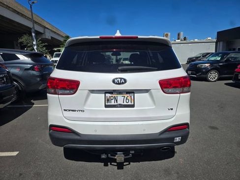 Used 2018 Kia Sorento LX w/ LX V6 Convenience Package AWD/4WD image 7