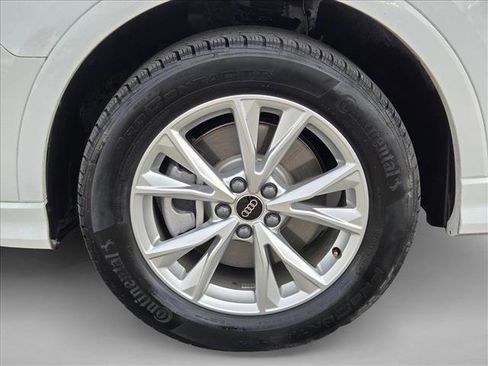 Used 2025 Audi Q3 2.0T Premium image 23