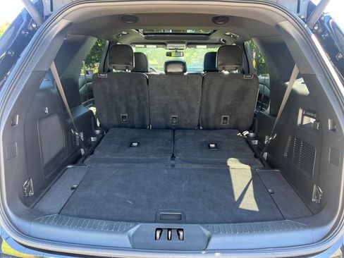 Used 2022 Ford Explorer ST w/ Equipment Group 401A AWD/4WD image 30