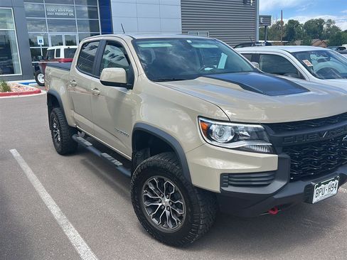 Used 2022 Chevrolet Colorado ZR2 AWD/4WD image 3