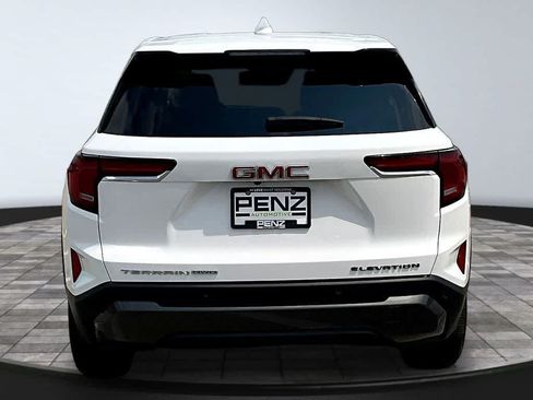 Used 2025 GMC Terrain Elevation AWD/4WD image 6
