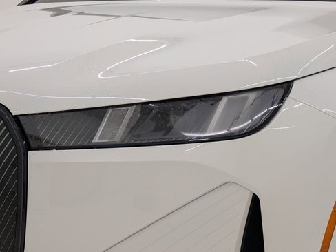 New 2026 BMW iX xDrive45 image 11