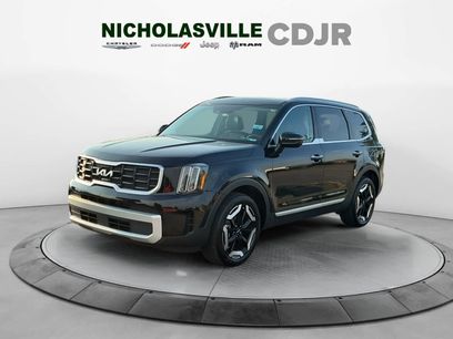 Used 2025 Kia Telluride S