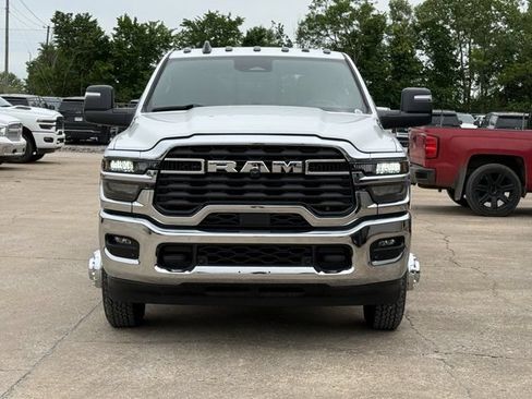 New 2026 RAM 3500 Tradesman AWD/4WD image 12