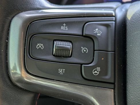 Used 2022 Chevrolet Suburban RST w/ Luxury Package image 14