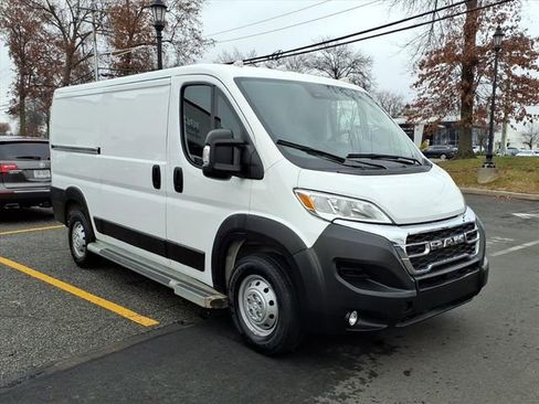Used 2023 RAM ProMaster 2500 image 3