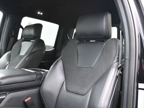 Certified 2025 Ford F150 Raptor AWD/4WD image 33