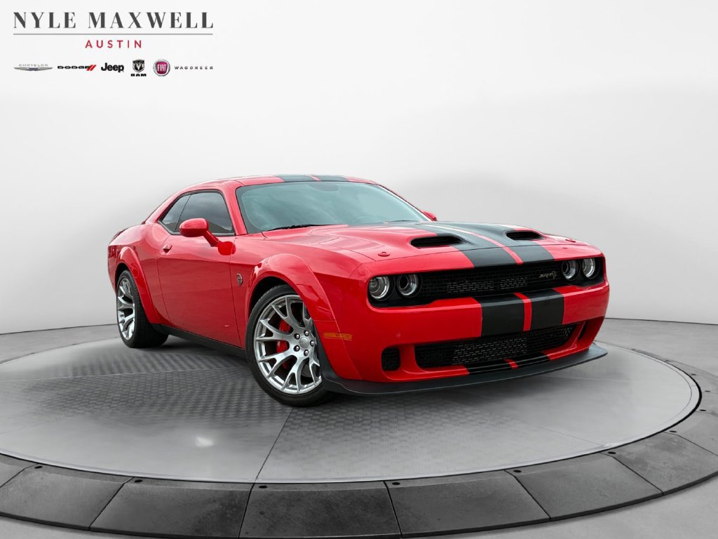 Used 2023 Dodge Challenger SRT Hellcat RWD image 2