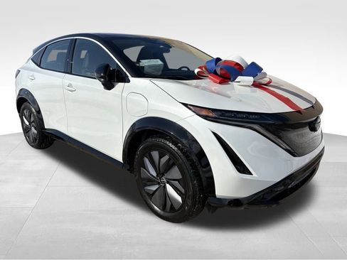 Used 2023 Nissan Ariya FWD image 7