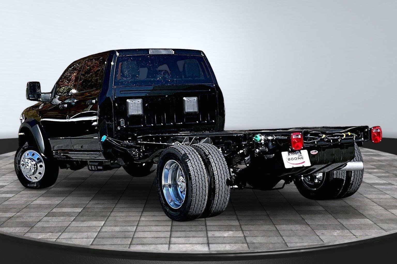New 2027 RAM 4500 Tradesman AWD/4WD image 4