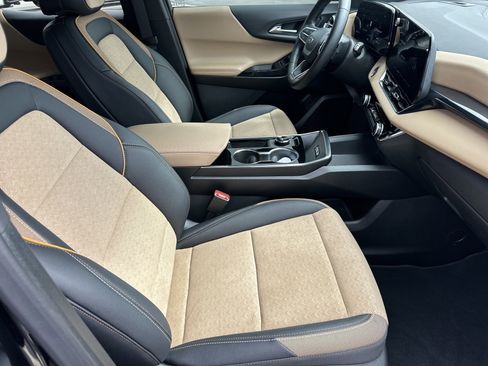 Certified 2026 Chevrolet Equinox ACTIV image 14