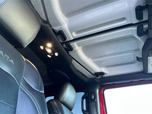 Used 2021 Jeep Wrangler Unlimited Sahara w/ Safety Group image 20