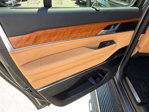 Used 2024 Jeep Grand Wagoneer L Series III w/ Rear Seat Video Group 1 image 25