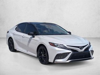 Used 2022 Toyota Camry XSE w/ Navigation Package FWD video 3