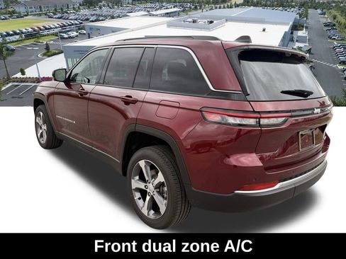 New 2026 Jeep Grand Cherokee Limited w/ Luxury Tech Group II RWD image 6