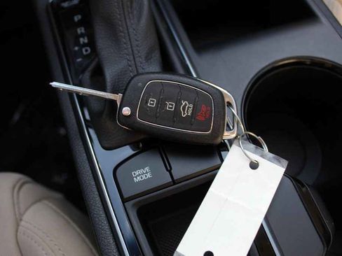 Used 2017 Hyundai Sonata SE image 22