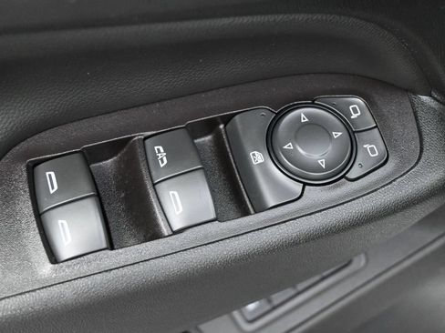 Used 2019 Chevrolet Equinox Premier AWD/4WD image 3
