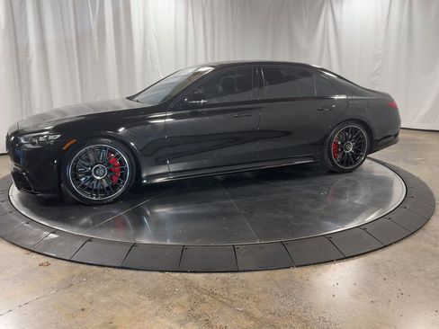 Used 2025 Mercedes-Benz S 63 AMG S image 6