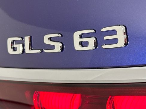New 2026 Mercedes-Benz GLS 63 AMG 4MATIC image 9