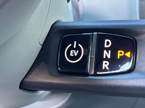 New 2026 Kia EV9 Wind image 24