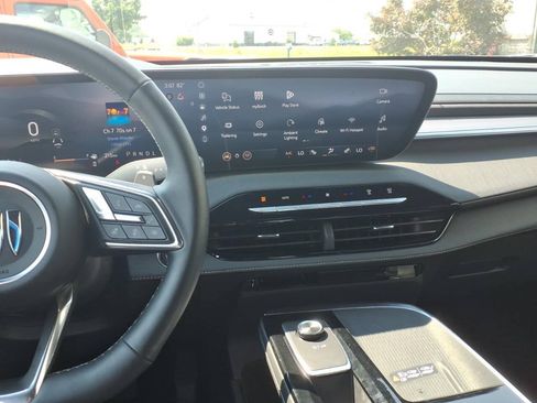 Used 2026 Buick Enclave Sport Touring FWD image 6