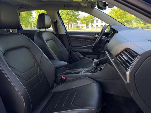 Used 2022 Volkswagen Jetta SEL FWD image 33