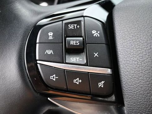 Certified 2021 Ford Explorer Platinum w/ Equipment Group 601A AWD/4WD image 17
