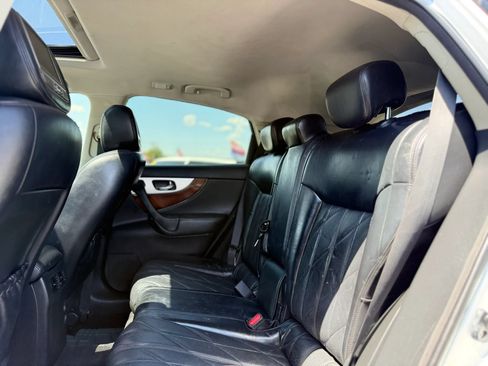Used 2012 INFINITI FX35 2WD w/ Premium Pkg image 16