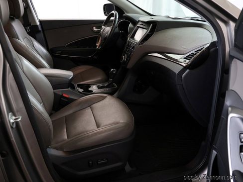 Used 2017 Hyundai Santa Fe Sport image 34