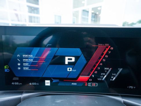 Used 2025 BMW M4 CS AWD/4WD image 38