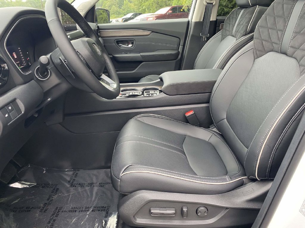 New 2026 Honda Pilot Elite image 14