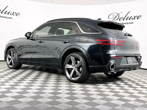 Used 2023 Genesis GV70 3.5T Sport w/ Sport Prestige Package image 4