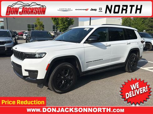 Used 2025 Jeep Grand Cherokee L Altitude AWD/4WD image 1