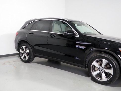 Used 2022 Mercedes-Benz GLC 300 4MATIC image 43