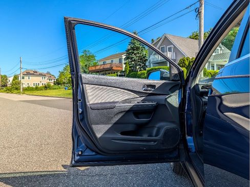 Used 2016 Honda CR-V EX image 10