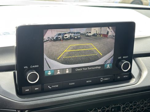 Used 2024 Honda Accord EX image 19