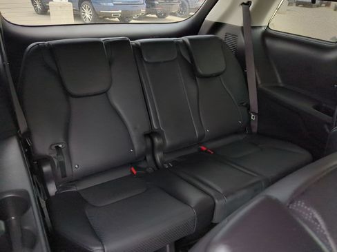 Used 2025 Kia Carnival SX Prestige FWD image 29