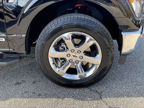 Used 2023 Ford F150 XLT w/ Equipment Group 302A High image 9